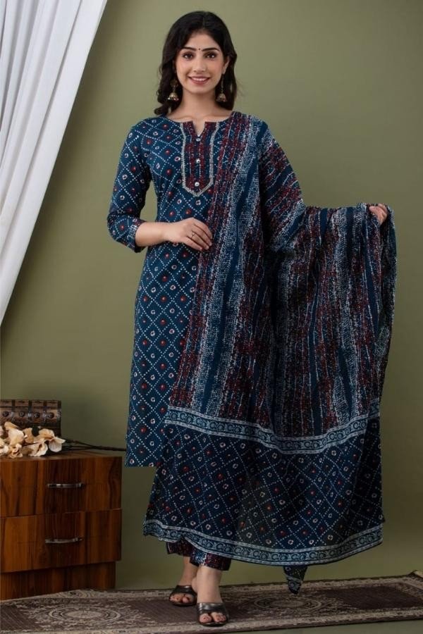 Pure Cotton Ethnic Motifs Kurta Set in Navy Blue & White - S | Women  trousers design, Kurta designs women, Pakistani dresses casual